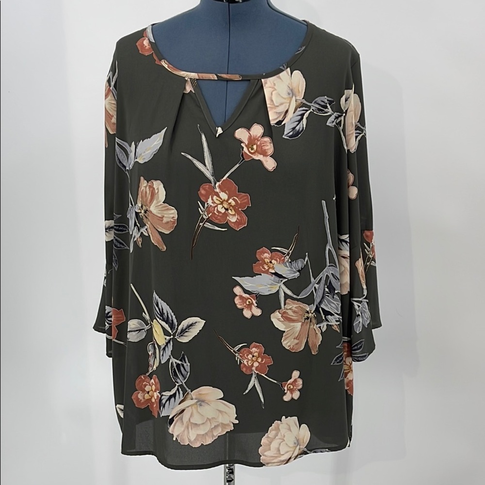 ODDY WOMENS SIZE XXL Floral Print Women's Top